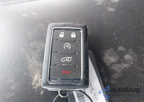 2024 Jeep Grand Cherokee 4Xe from USA, damaged, VIN 1C4RJYB65R8526174